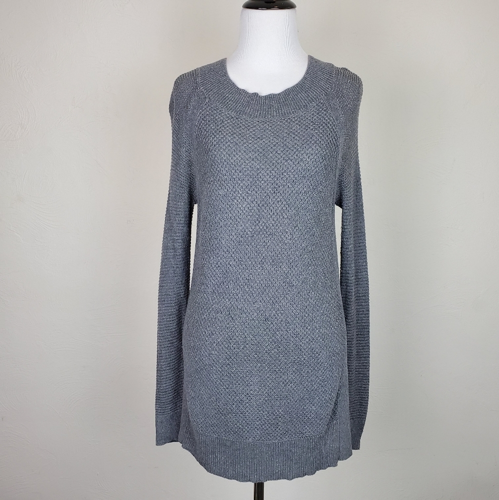 Loft Sweater Gray Textured Knit Long Sleeves Boho Fall Winter Neutral